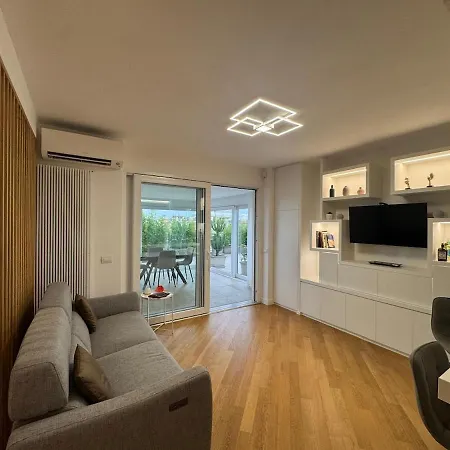 Sky Terrace Escape In * روما