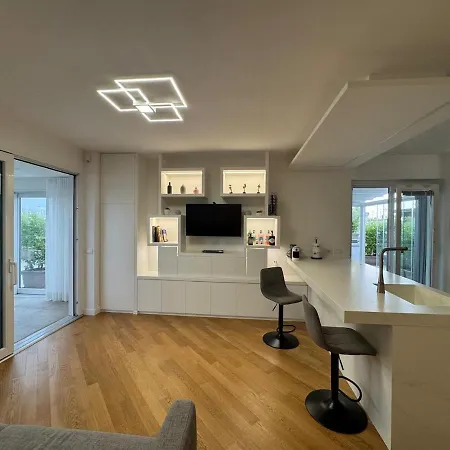 Sky Terrace Escape In روما